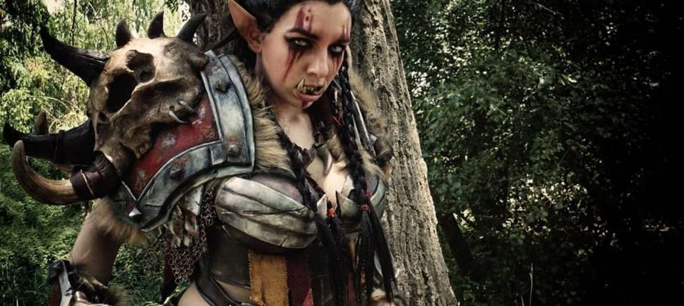 Даже реальная копия брони орков маг'хары из World of Warcraft выглядит отлично