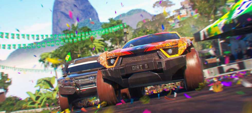 Заезд по пересечённой местности в геймплейном отрезке DIRT 5