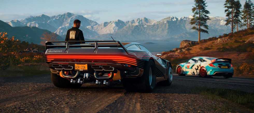 В Forza Horizon 4 появился знаковый автомобиль из Cyberpunk 2077