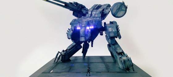 Фото: Фигурки Metal Gear REX и крошечный Снейк из Metal Gear Solid