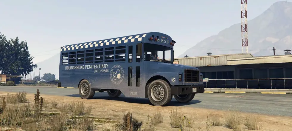 Моддер добавил в GTA V реалистичную систему тюремного заключения