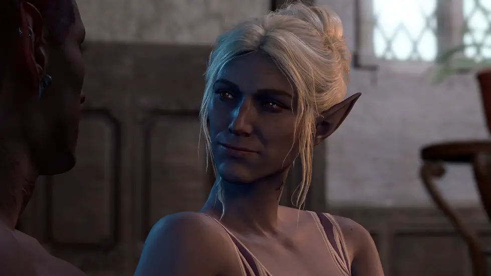 Персонаж с ушами эльфа и светлыми волосами из игры The Witcher 3 смотрит в сторону в интерьере замка